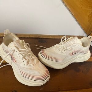 APL Streamline Sneakers